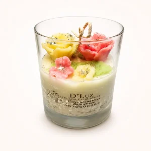 Velita de vaso con rosas variadas